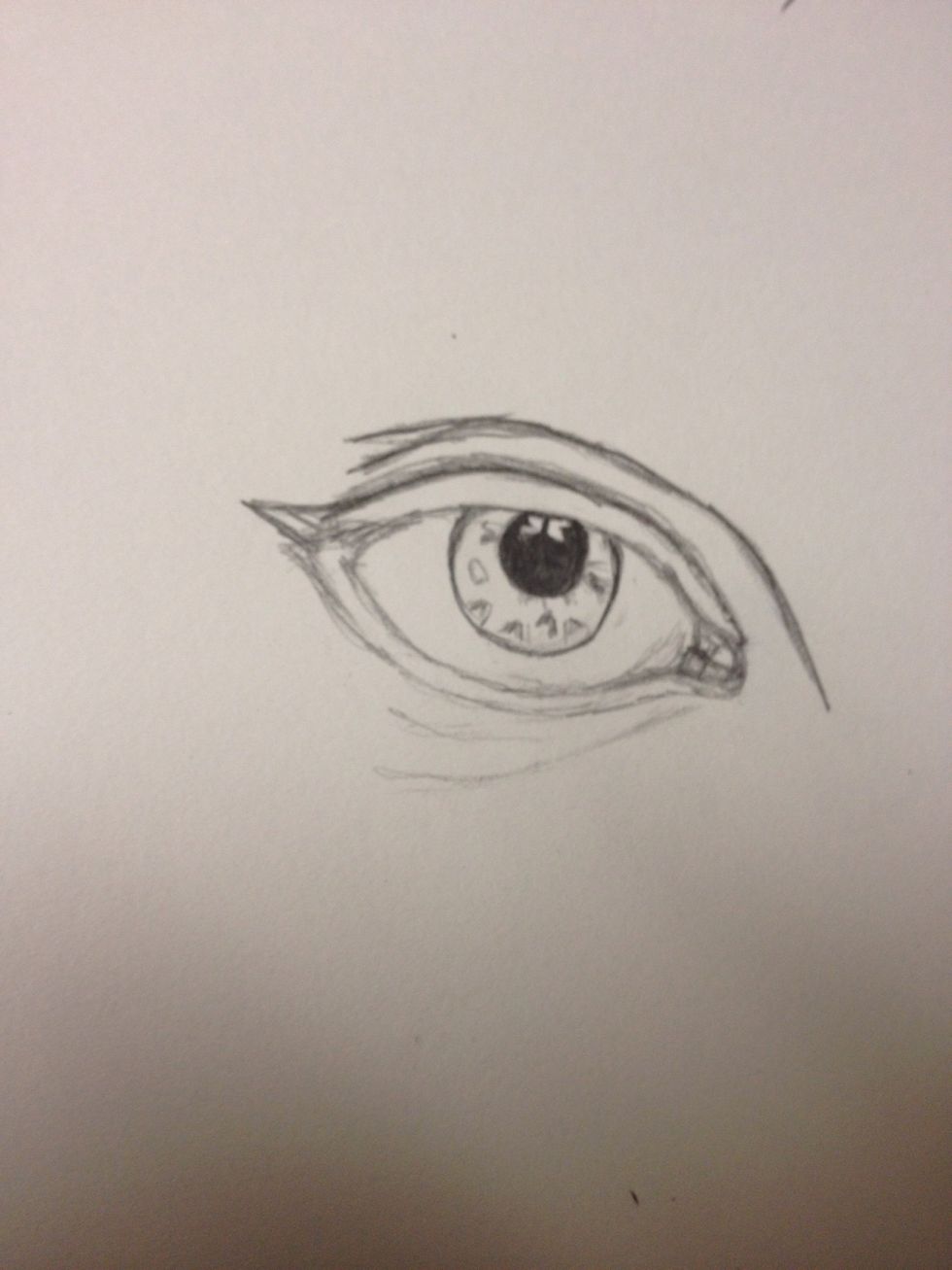 On the first cease above the eye, I added a little Cateye to the top . This will be her eyeliner makeup. I made it dramatic