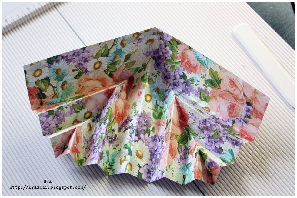 Once all the folds made \u200b\u200b, you need to unscrew the accordion . It should look like