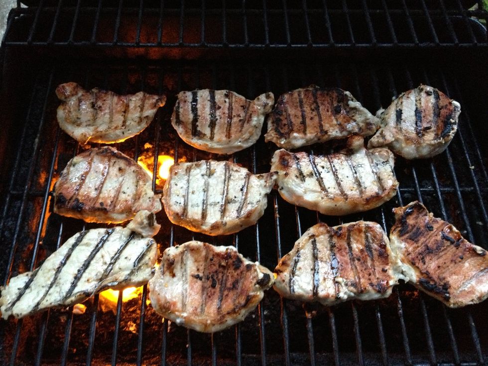 Once Bronzed, flip all Pork Filets, then apply Ohelo's Mango Chutney evenly over Pork filets. Be sure to place 1 tsp. of mango chutney over each chop. Do not allow spoon to touch Pork Filet at all.