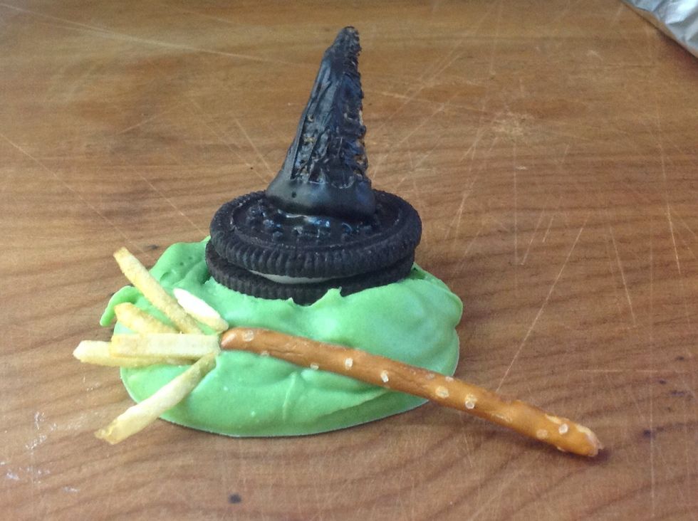 Once completely cool, peel off the foil.