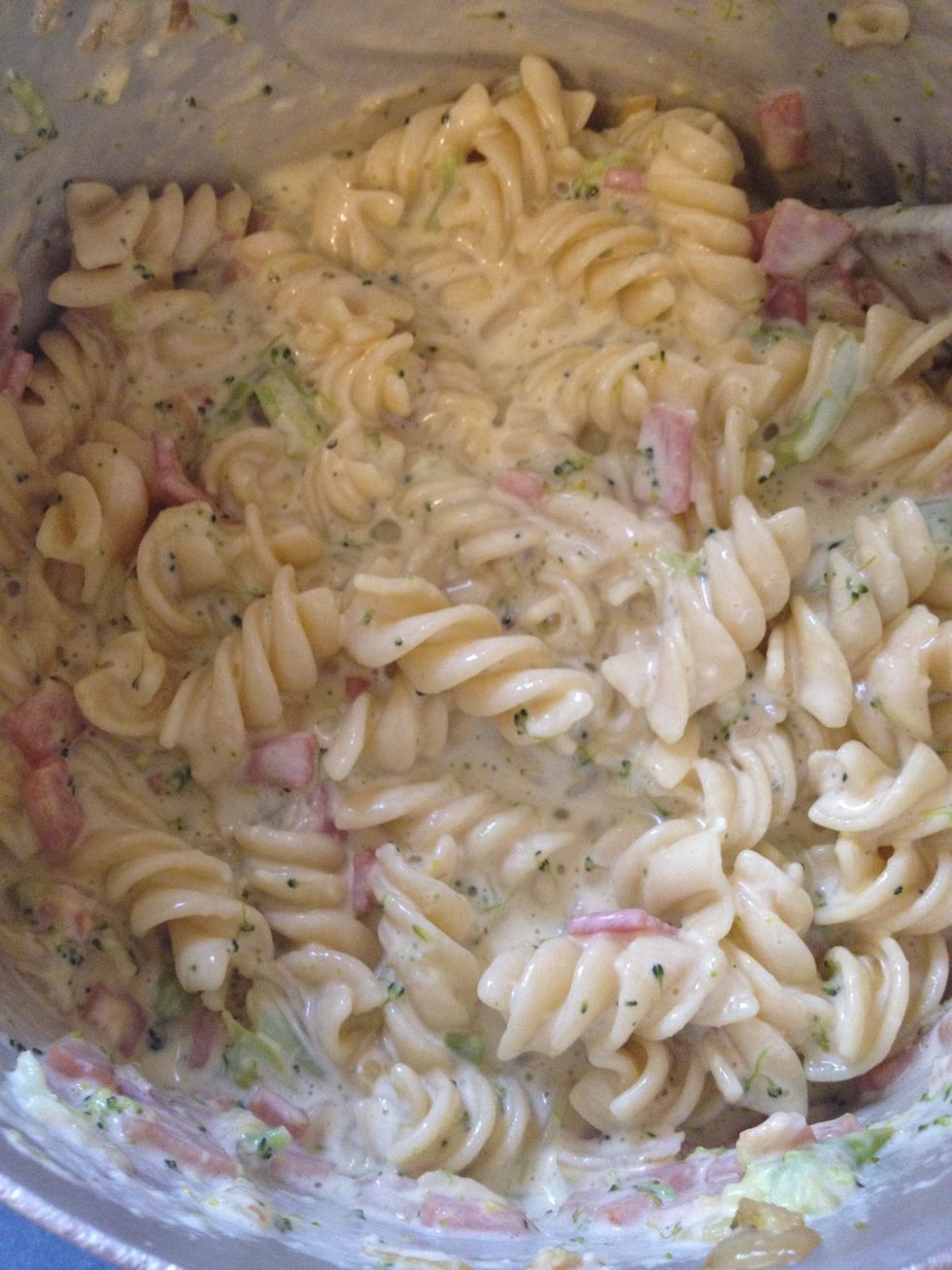 Once it reaches a consistency you prefer, this being mine, stop adding the sauce and take it off the heat. Season with salt and pepper to your own tastes.