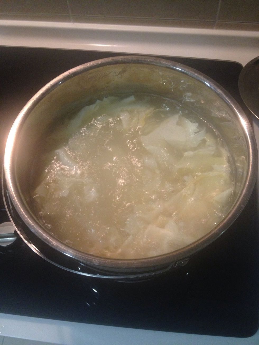 Once it start boiling again, turn to low heat.