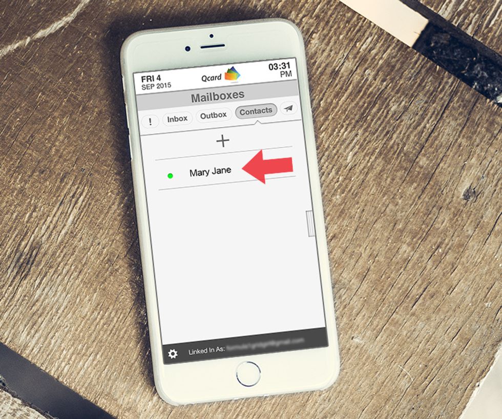 Once Mary Jane accepts your 'Friend Request', a GREEN dot appears next to her name. You and Mary are now connected and can start sending each other Qcards.
