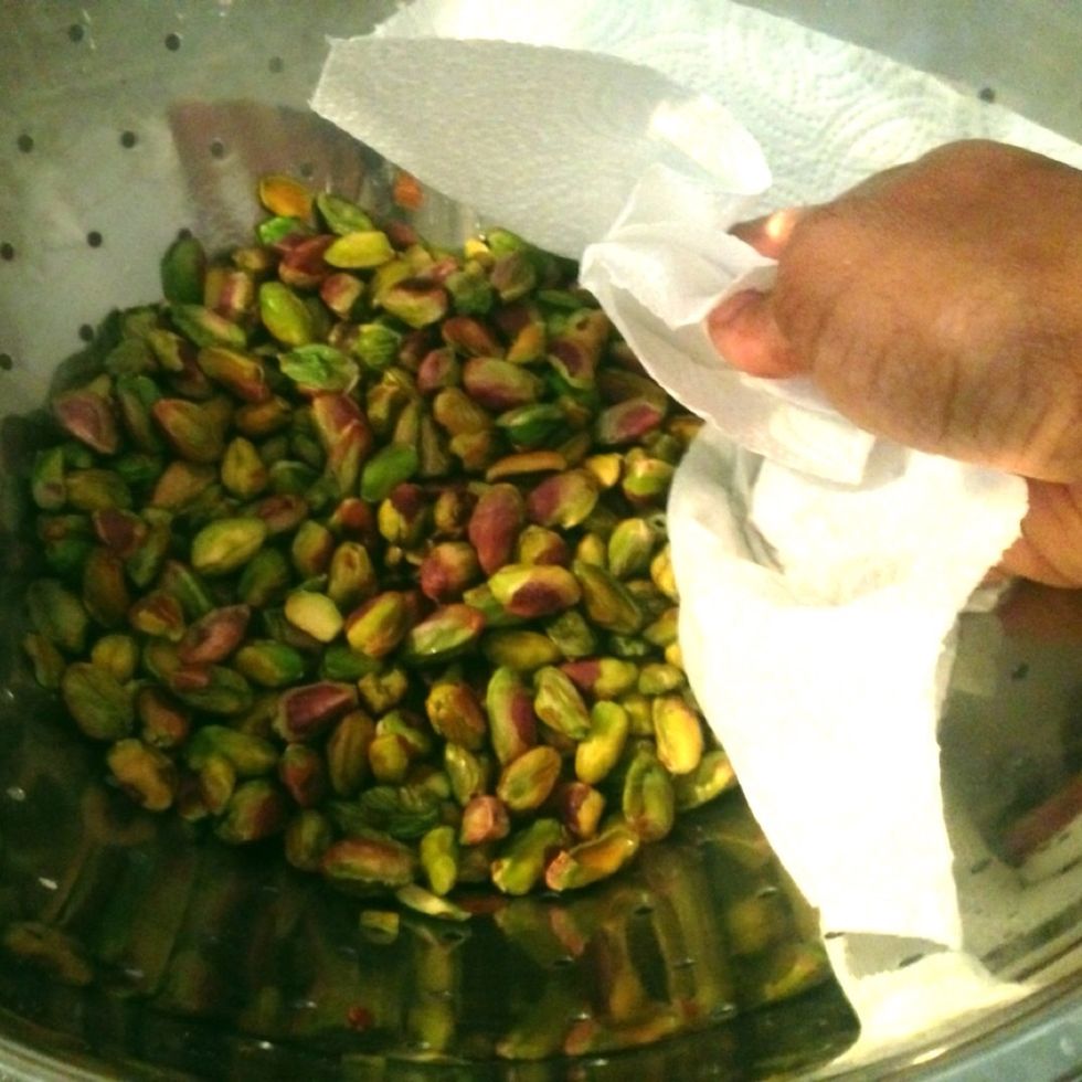 Once rinsed pay dry to remove excess salt and salty water you don't want in your nut butter.