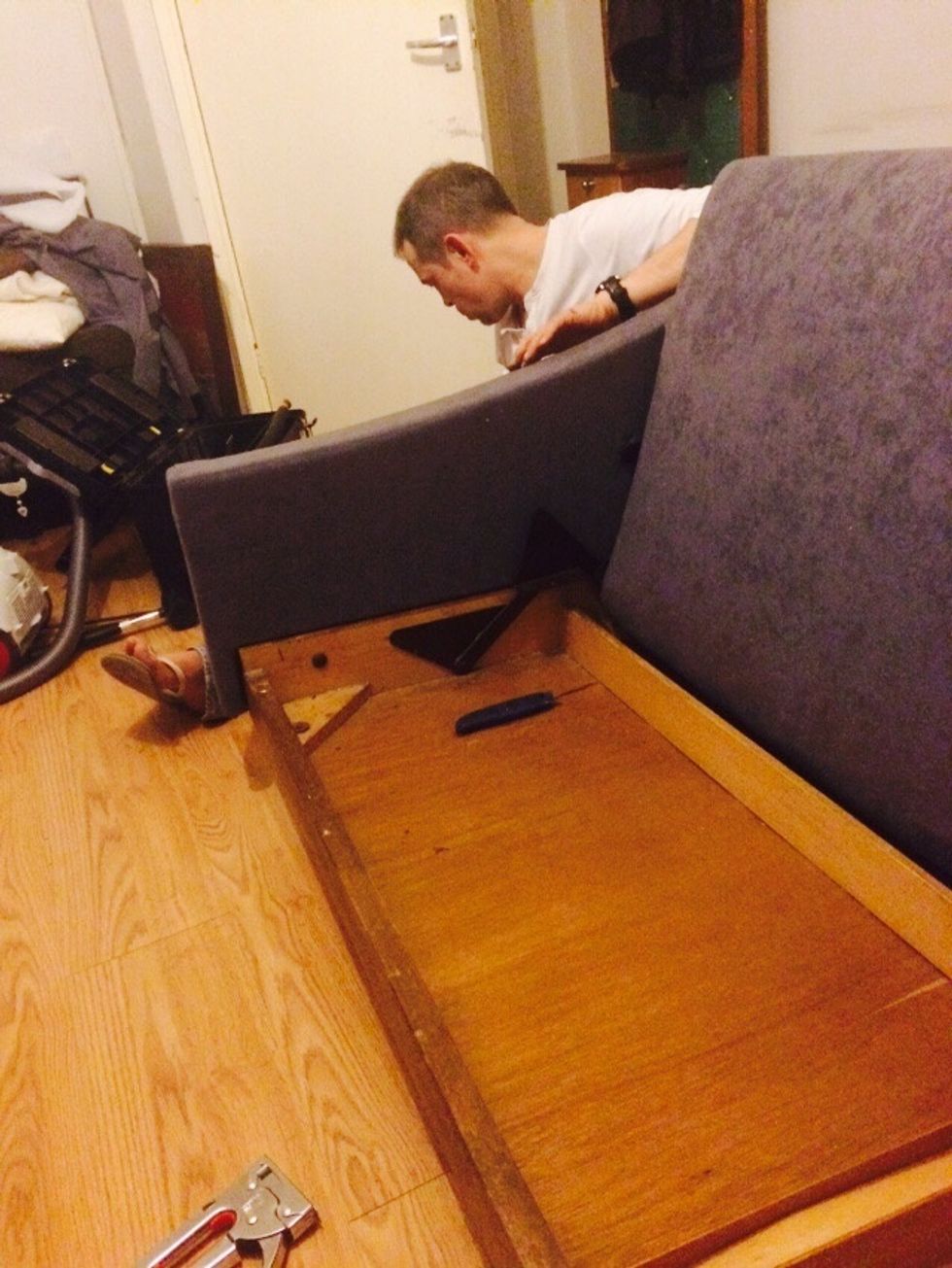 Once the arms are back on the mechanism, u can continue 2 fabric the outside part of the arms. Tip! You have 2 Staple fabric inside out at the top of the arm & fold back on yourself to not see stables