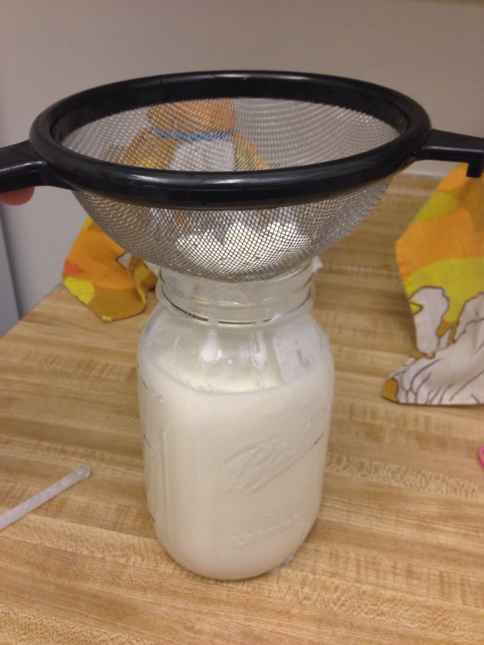 Once the brew is done, strain into another glad jar with an airtight lid.