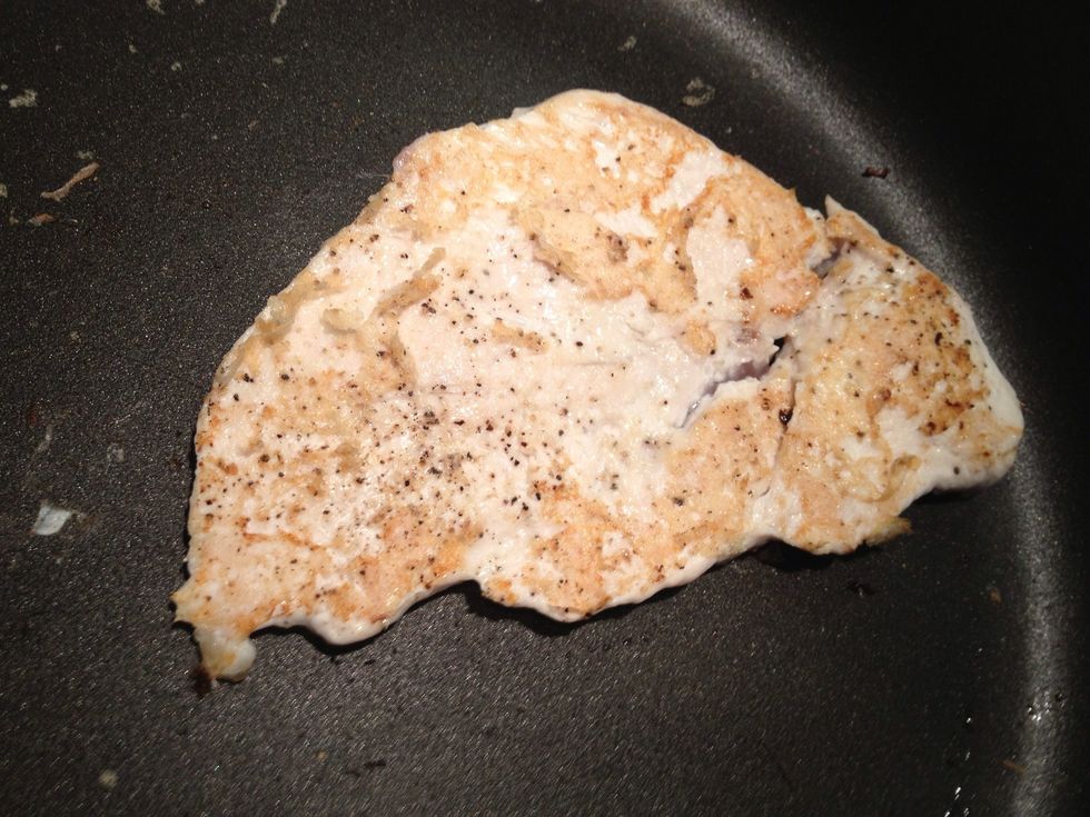 Once the chicken is done remove it from the pan and put it to one side to rest