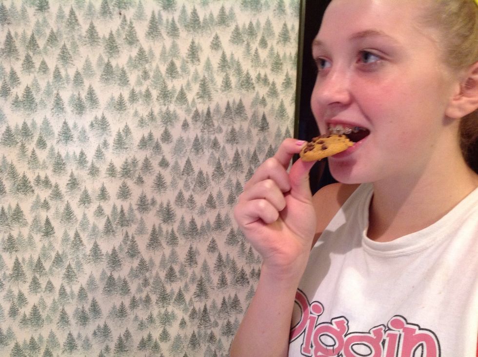 Once the cookies are now cooled you may now eat!