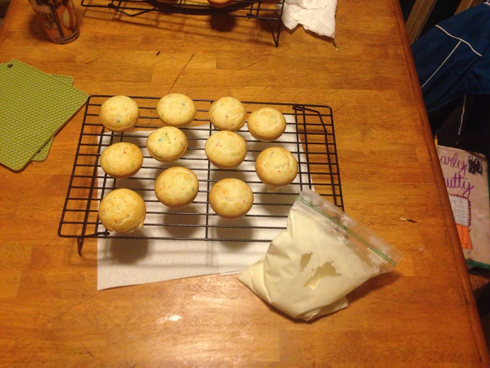 Once the icing is mixed, pour it into a sandwich baggy and cut the tip off for easy distribution of the icing.