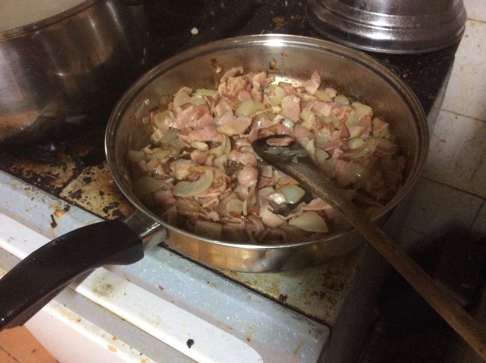 Once the onion, garlic and bacon is brown leave aside and turn heat off