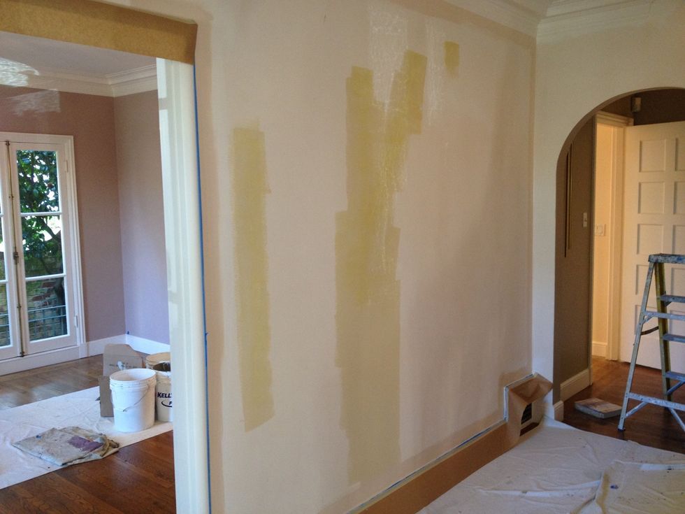 Once the perimeter of the wall is brushed out we're ready to roll our wall.