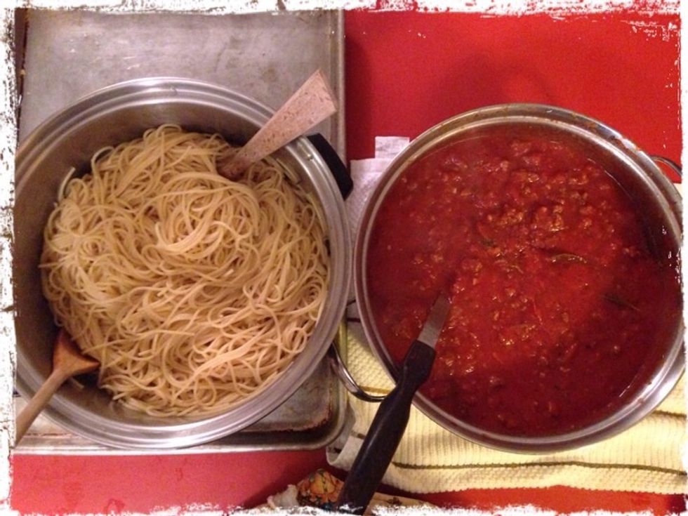 Once the spaghetti is cooked remove the sauce and noodles from the heat.