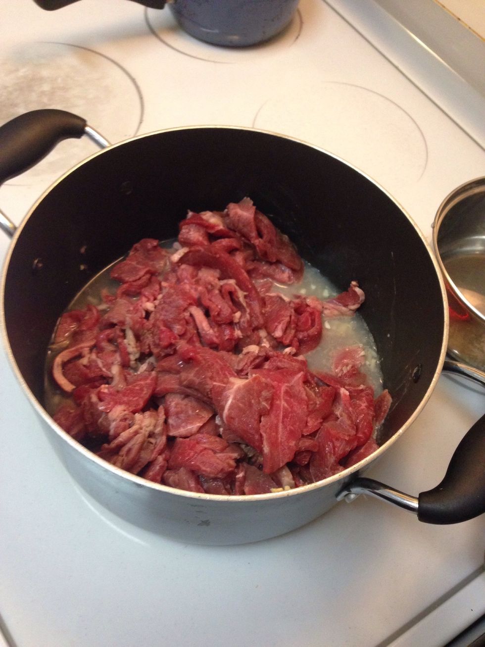 Once water comes to a boil add meat. Stir every 2-3 mins. Cook until med rare.