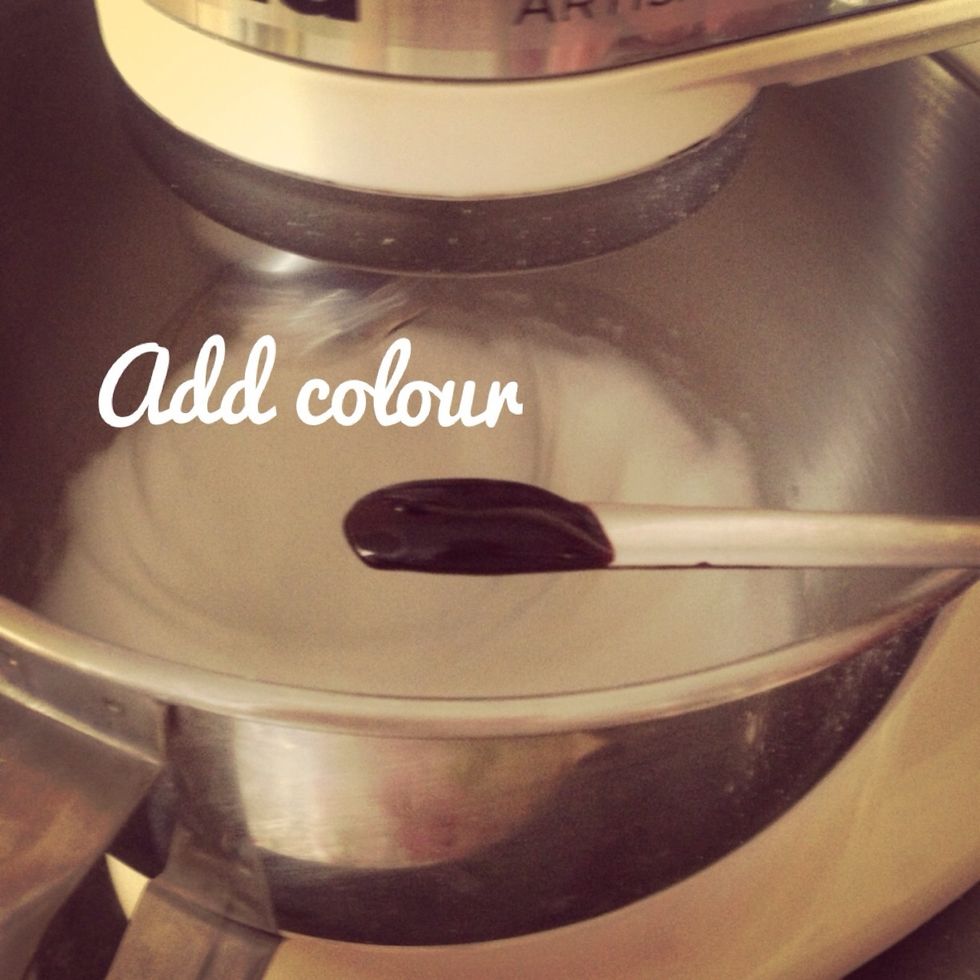 Once white, glossy and thick, add your colouring. I used gel to get a bright colour.