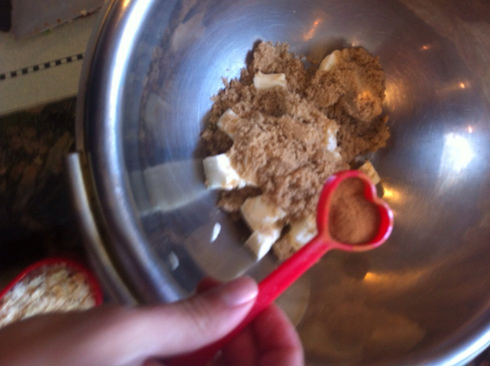 Once you have added your brown sugar add one teaspoon of cinnamon