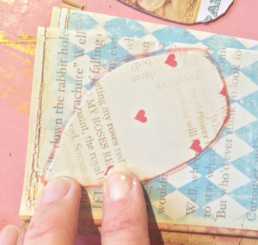 Once you have cut your first wings, use them as a template for your other feathers. Wings this size take approx 40 larger feathers and 12 smaller feathers (we will make these later.)