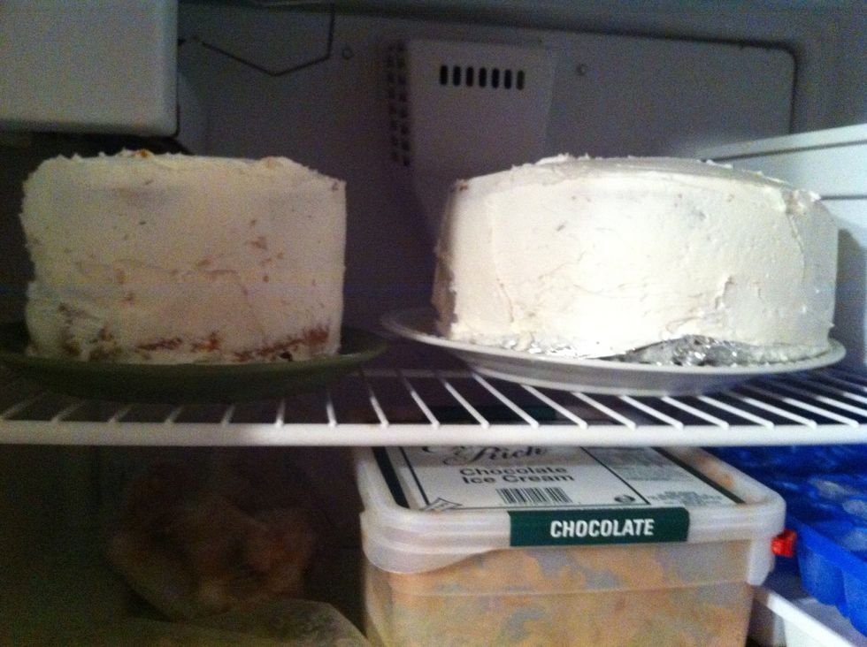 Once you have frosted each tier, refrigerate for at least 20 minutes to make sure the icing has set.