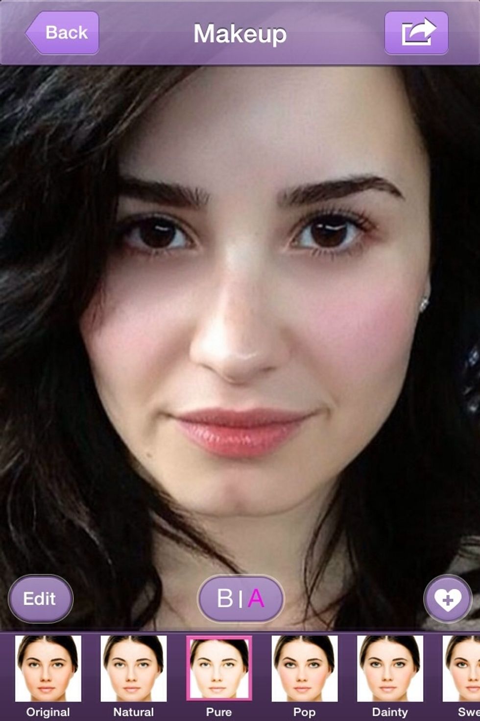 Once you have set the key points, you are able to select a style. The styles are basically presets for makeup. Once you select a style, you can then edit it.