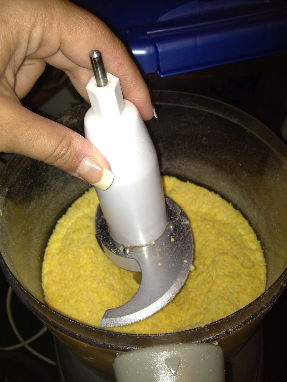 Once you're bar has been grated switch to this blade in your food processor, or add your grated soap to a blender and mix till you have finer pieces.