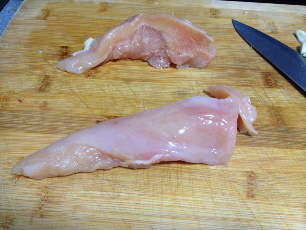 One chicken breast, also cut into small pieces. For vegetarians, simply don't add meat, but more vegetables you like!