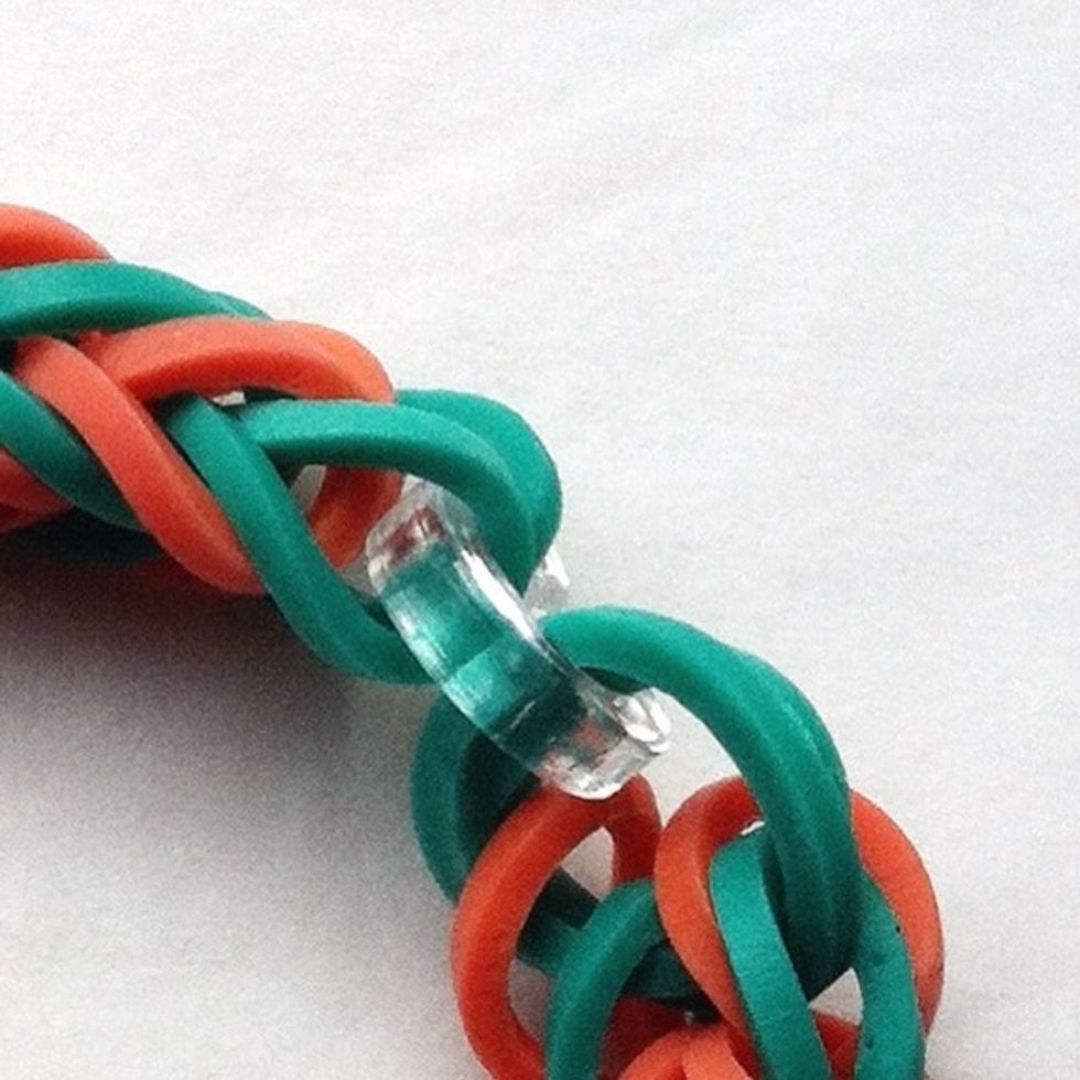 One clamp. These are usually included in the elastic packs.