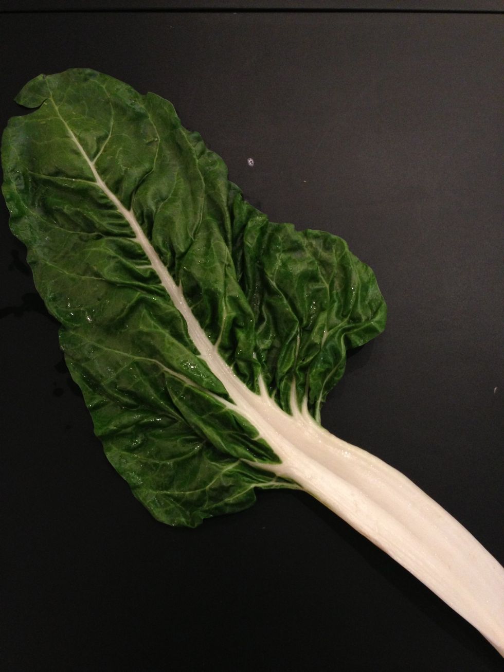 One leaf. A bundle ( in France will have 12-14 leaves)