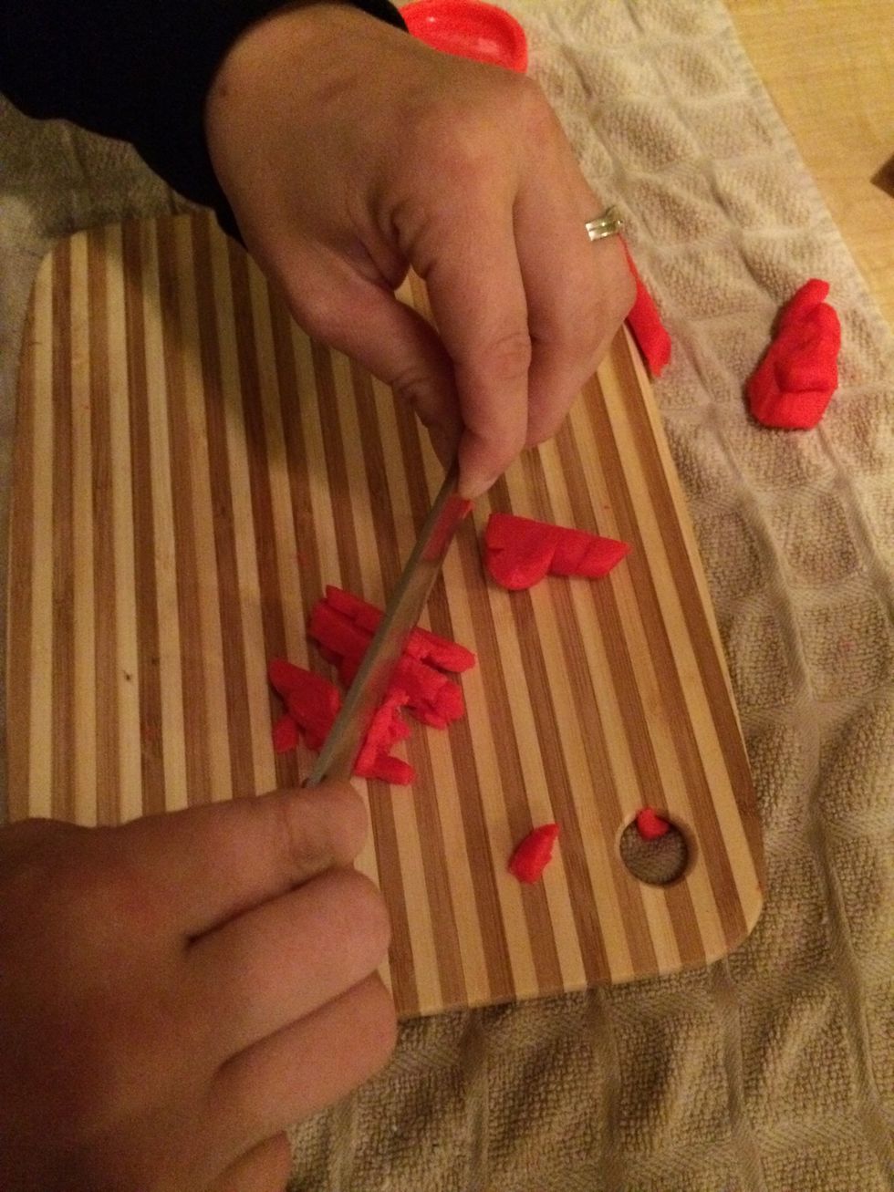 One option is to use both hands to mince.