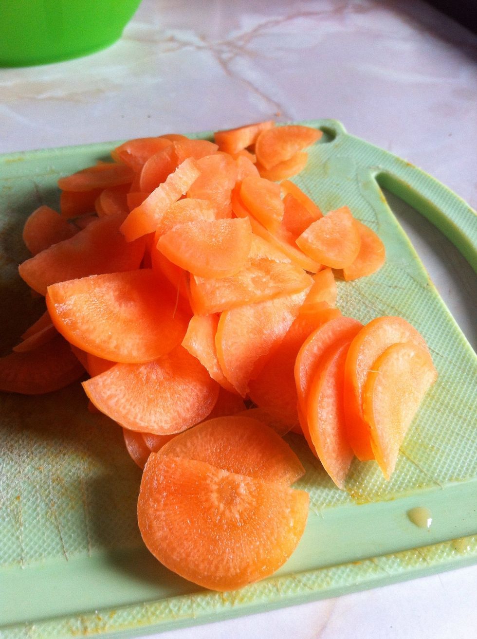 One thinly sliced carrot