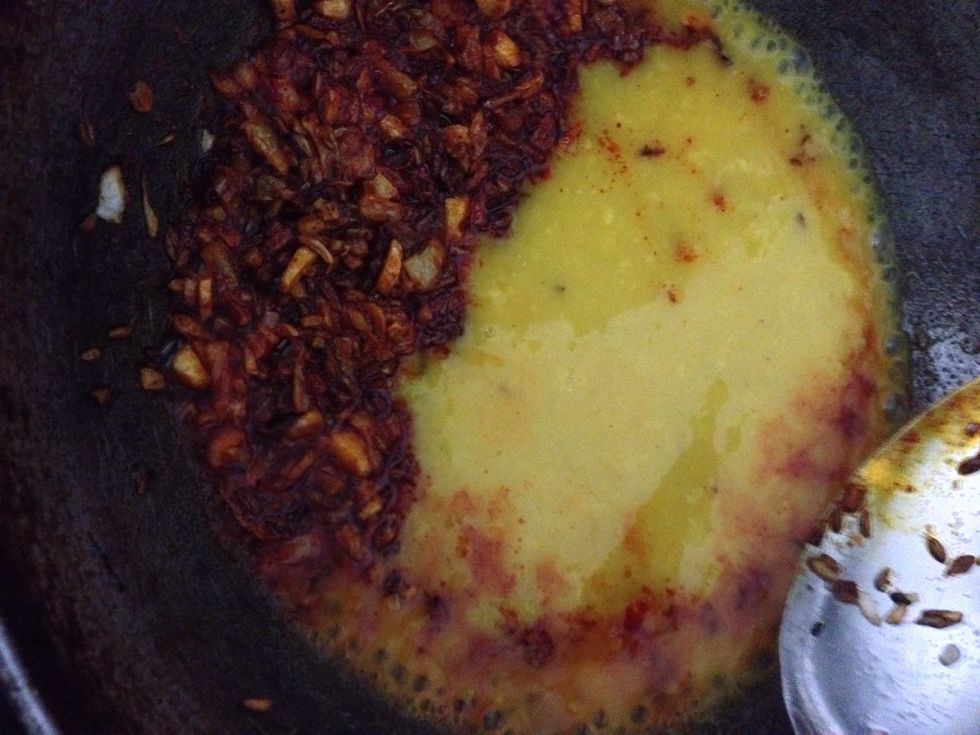 One you get a nice aroma of chillies . Add in the cooked lentils