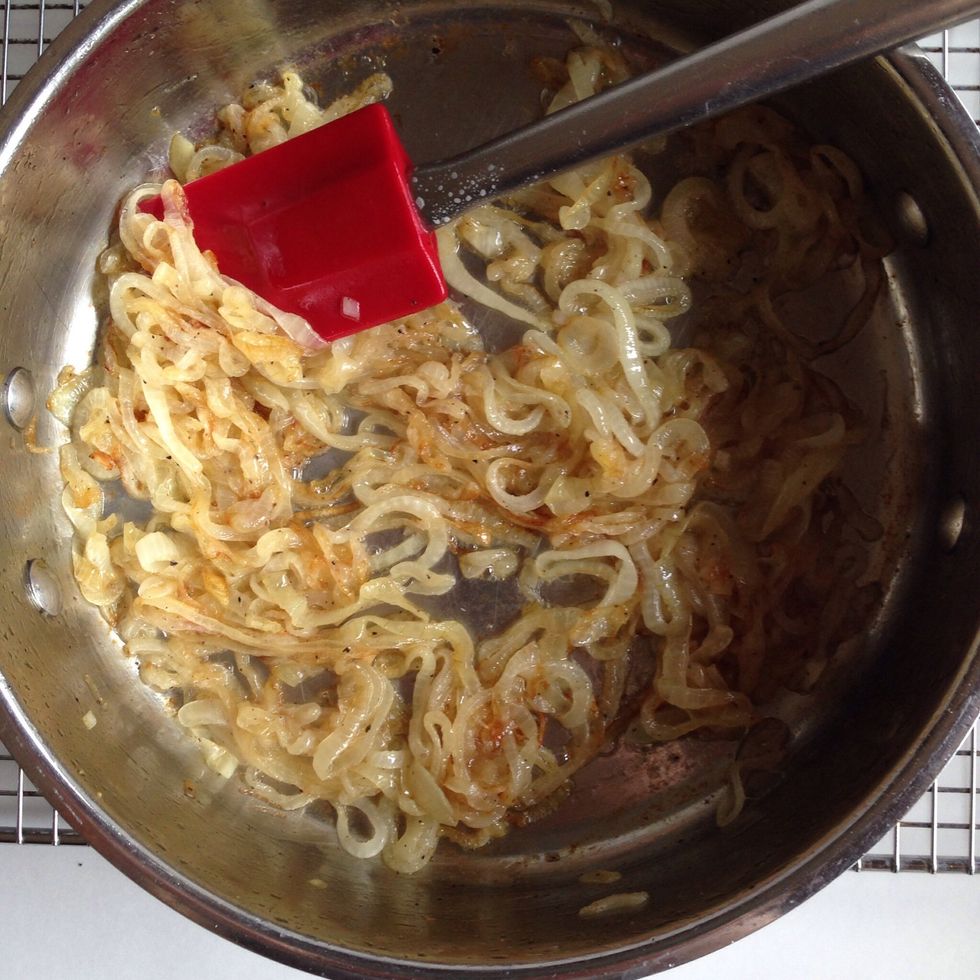 Onions after 40 minutes. Stir and continue to cook another 10 minutes.