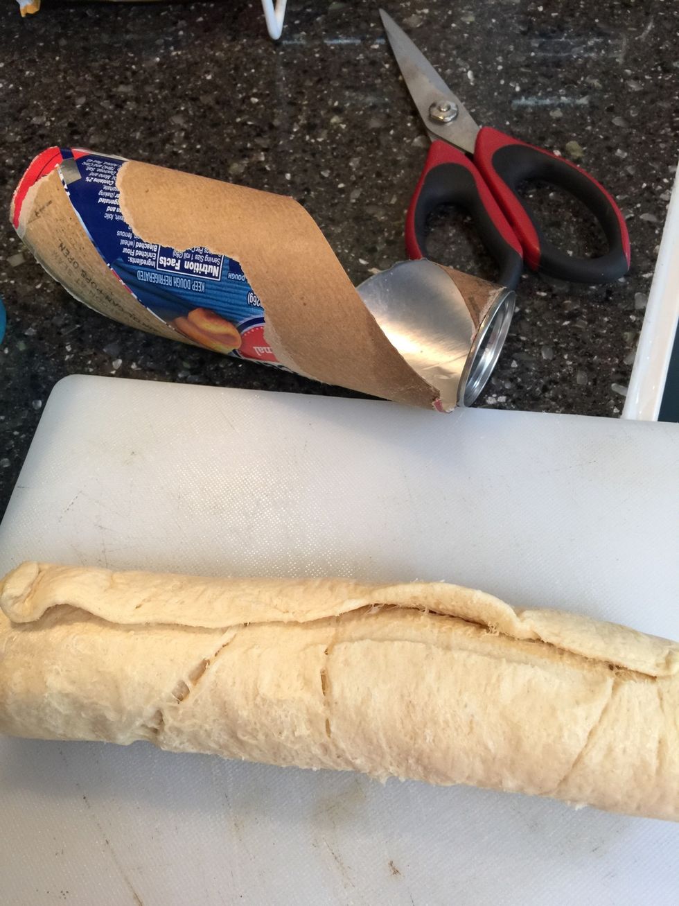 Open crescent rolls and cut into small pieces