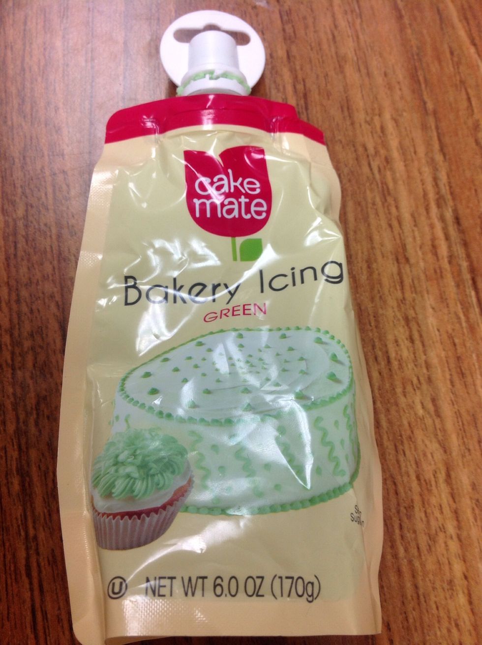 Open green frosting pouch