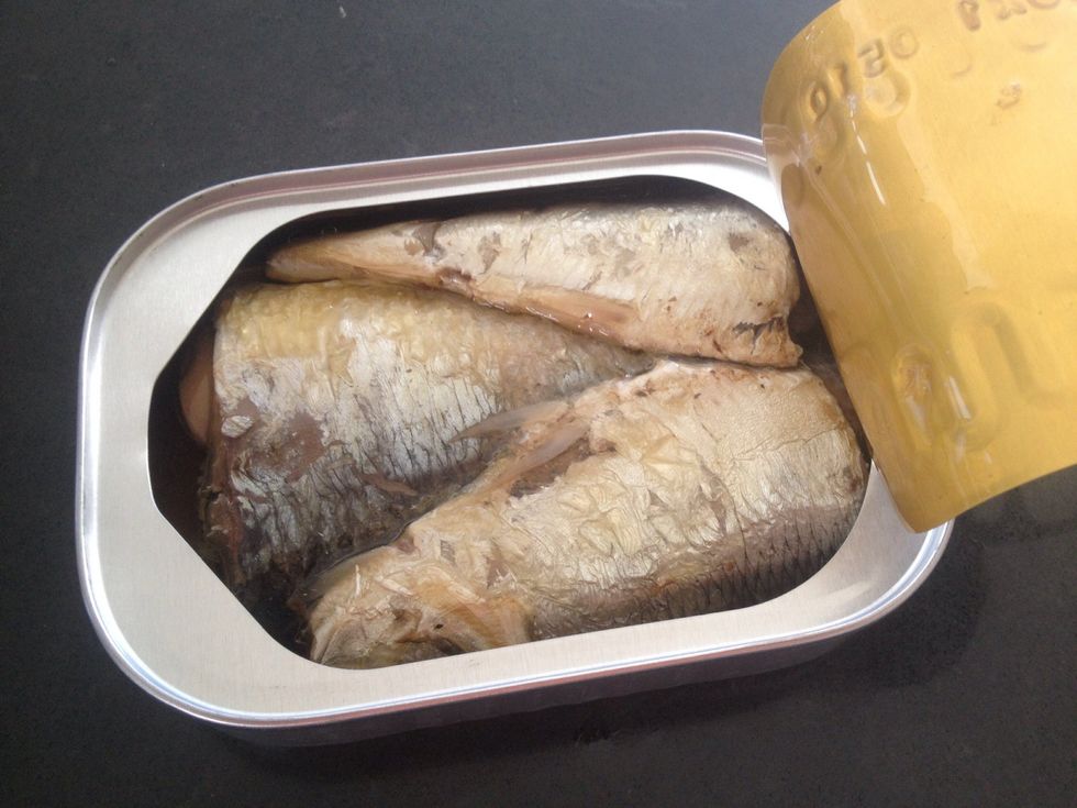 Open sardine can. Note: you can substitute sardines for tuna or any other fish.