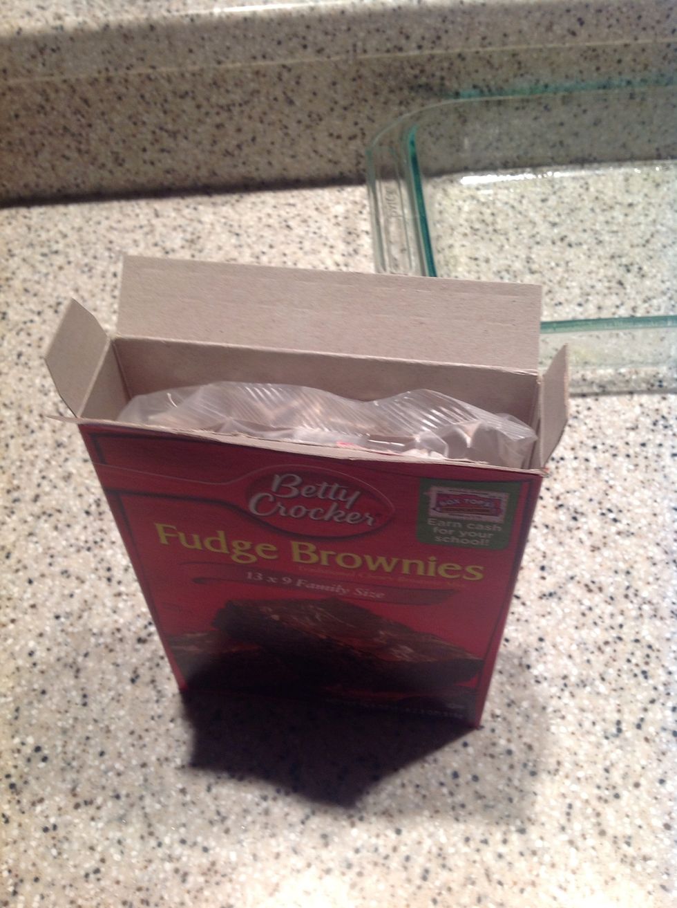 Open the brownies box.