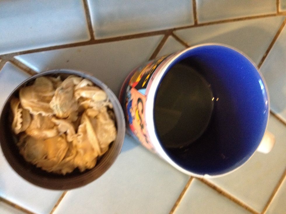 Open the can of clams. Drain and save the clam juice.