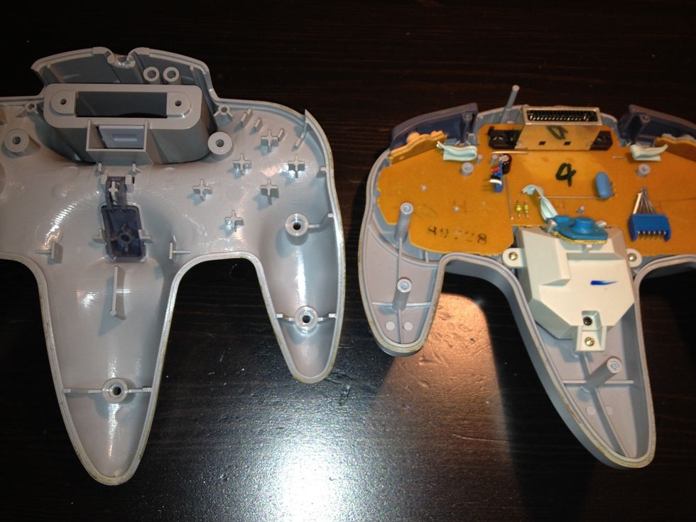 Open the controller and remove the power cable.