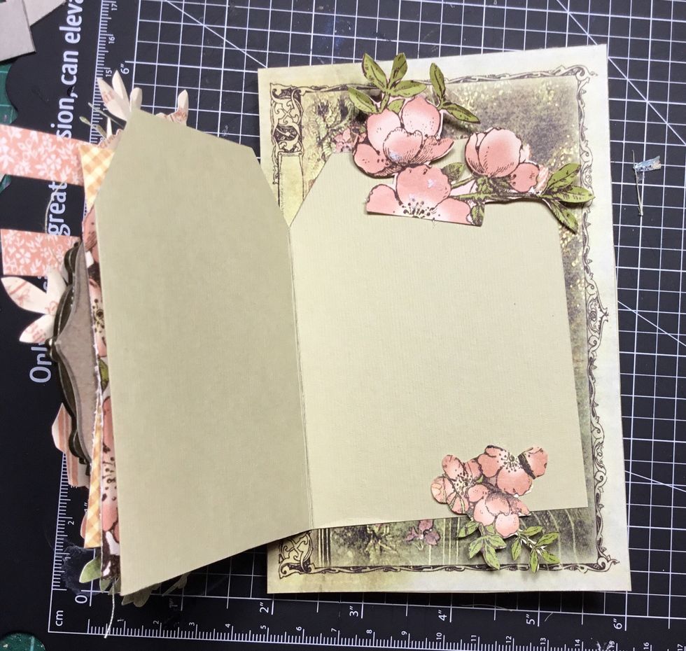 Open the tag and attach fussy cut flowers as shown.