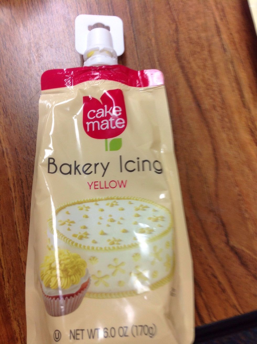Open the yellow frosting pouch