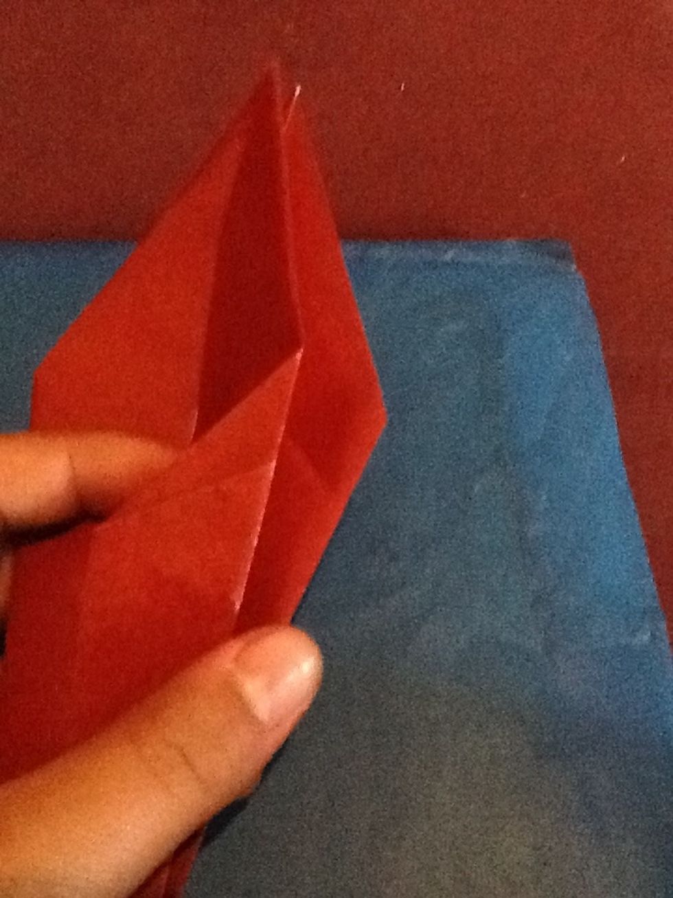 Open up the side bit like this.