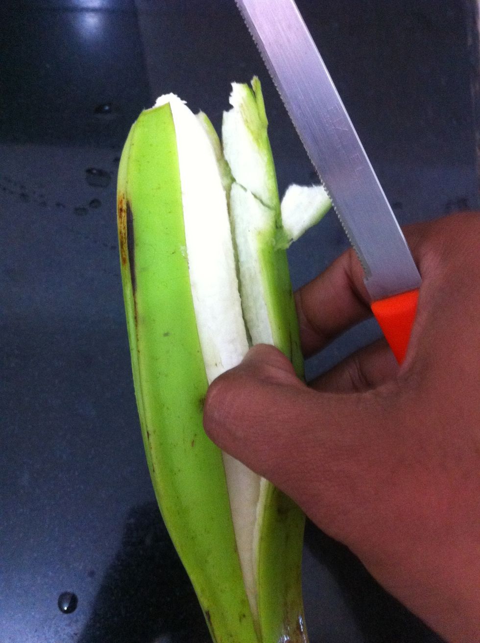 Open with your thumb, if you have to peel a lot I suggest using a thumb protector