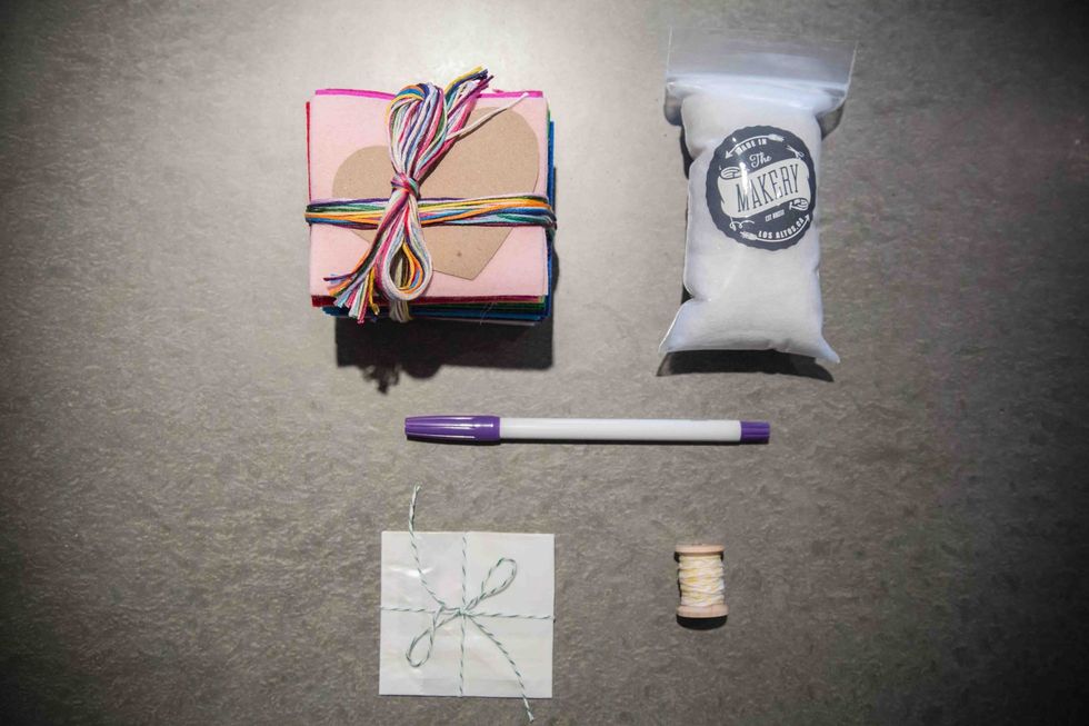 Open your heart garland kit and lay out each of the supplies.