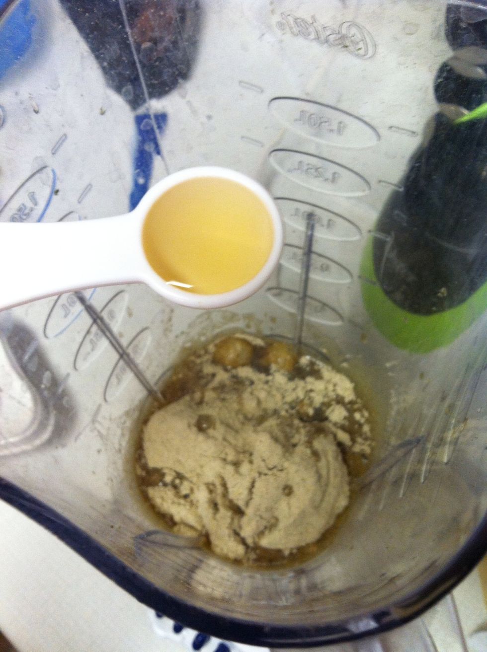 Optional: add hazelnut syrup