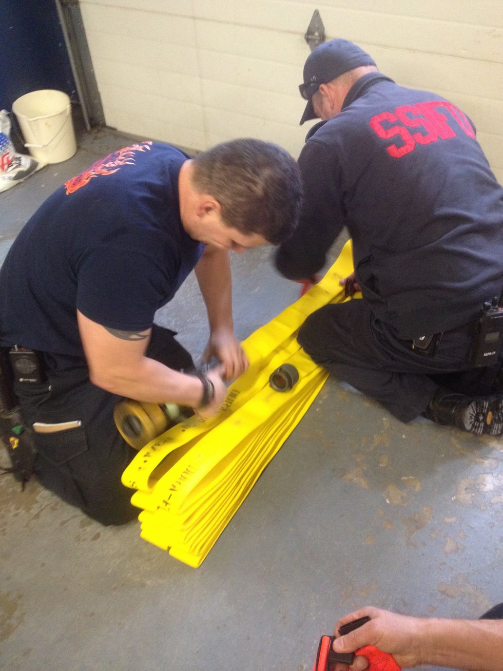 OPTIONAL: Connect a nozzle to the bundle