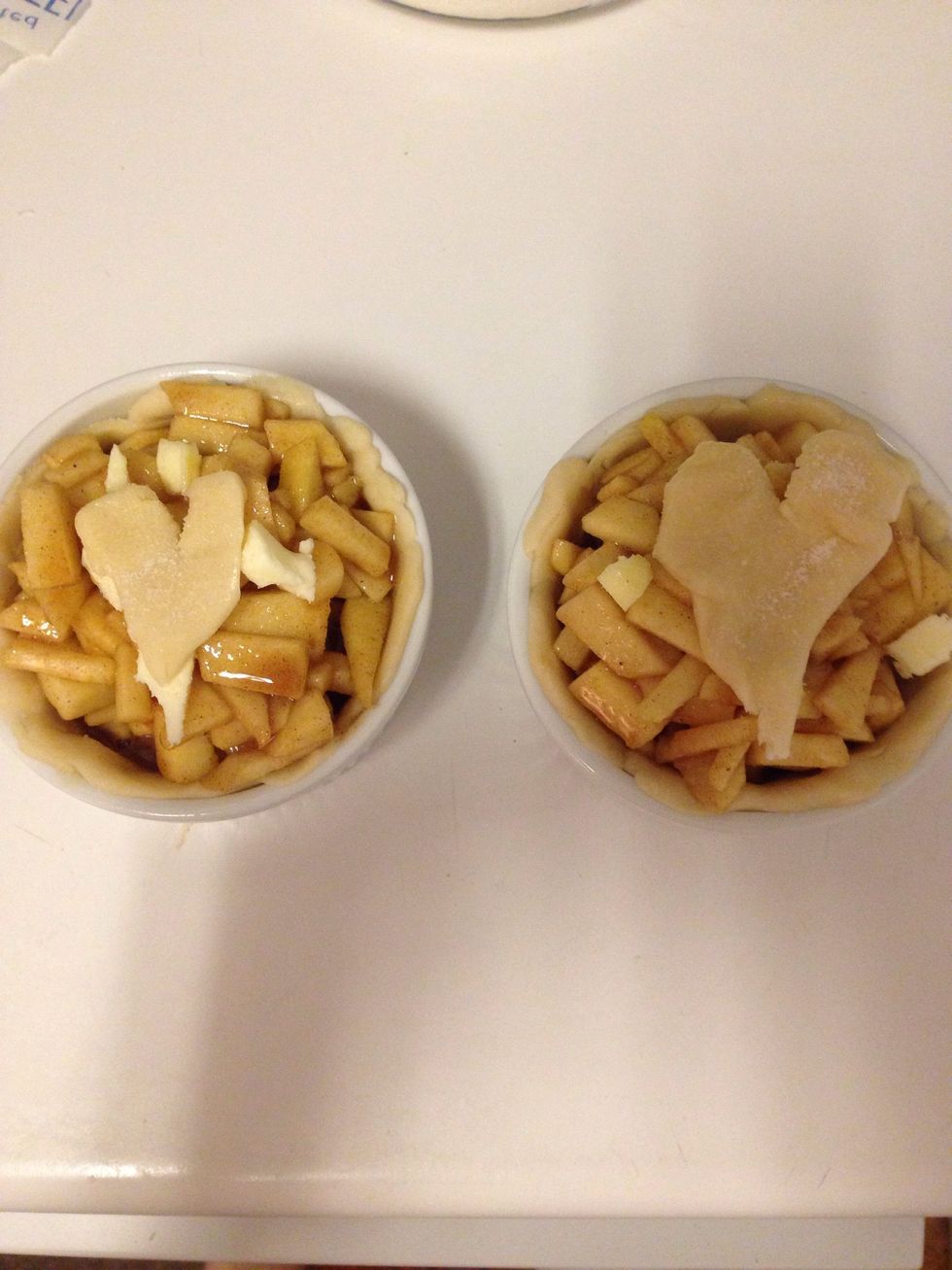 (Optional) - here's where I used up my extra apples! Slightly larger pies in ramekins.