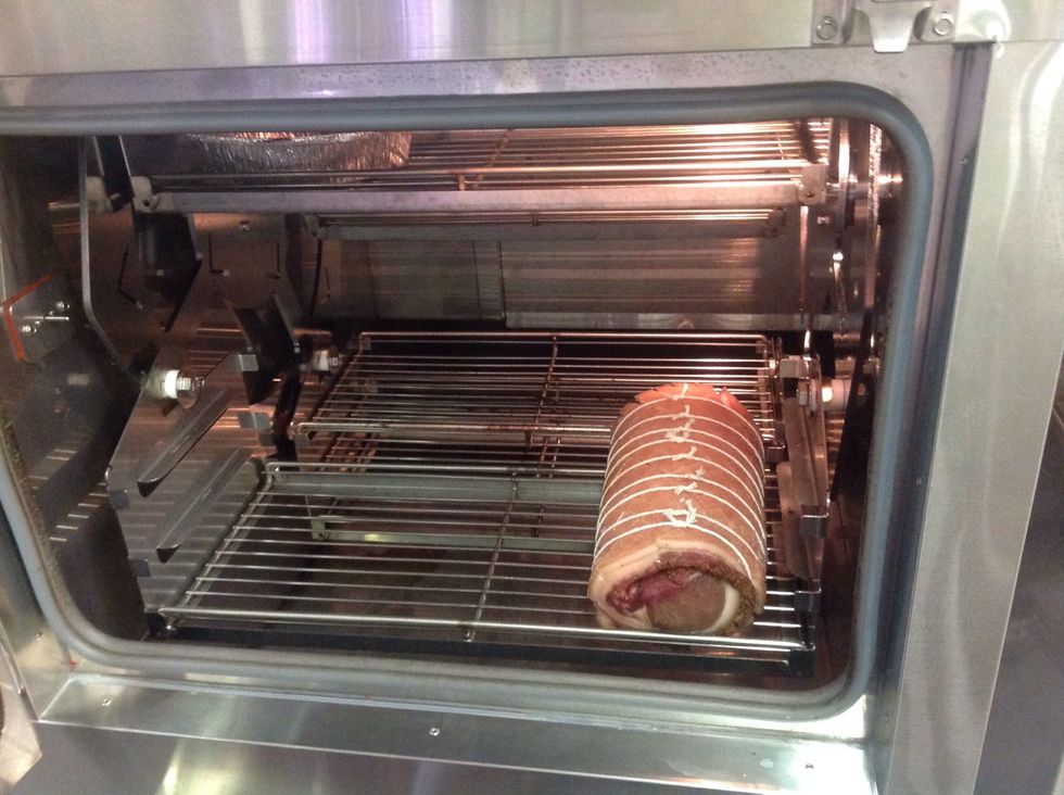 Optional step, I smoked my roast at 185F for 1 hour with light hickory. Then straight into my preheated Hydrovection. If you don't have smoker, skip this step