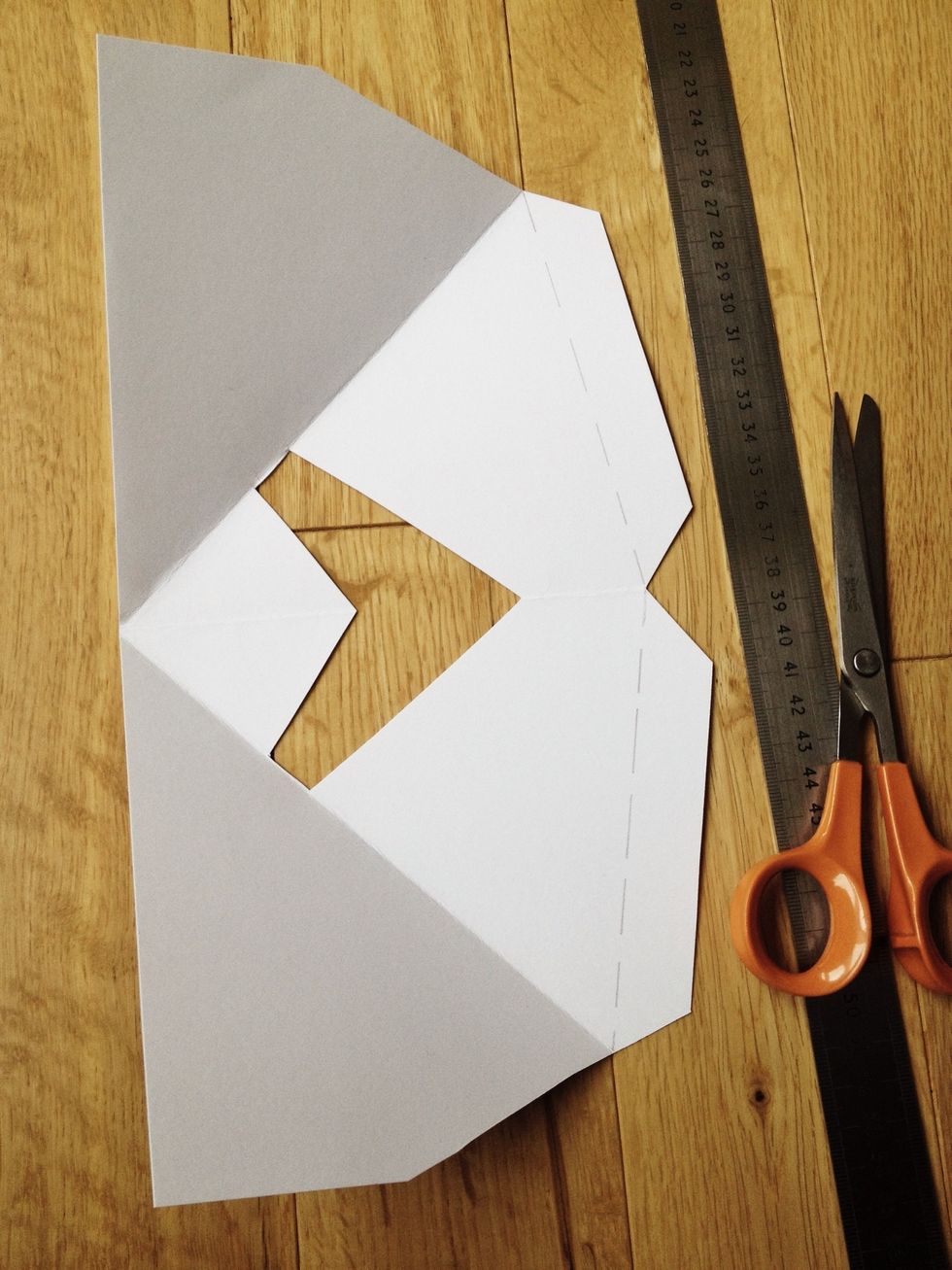 Optional: use a ruler and the blunt side of your scissors (or the back of a kitchen knife or craft knife) to score along the dotted lines.