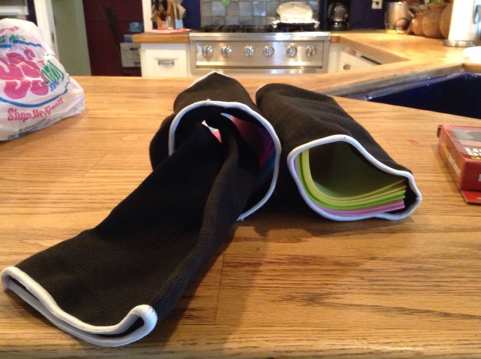 Or, you can spend $2 bucks more for the Deluxe Version! Slip another knee support inside so the foam sheets are sandwiched between the supports.