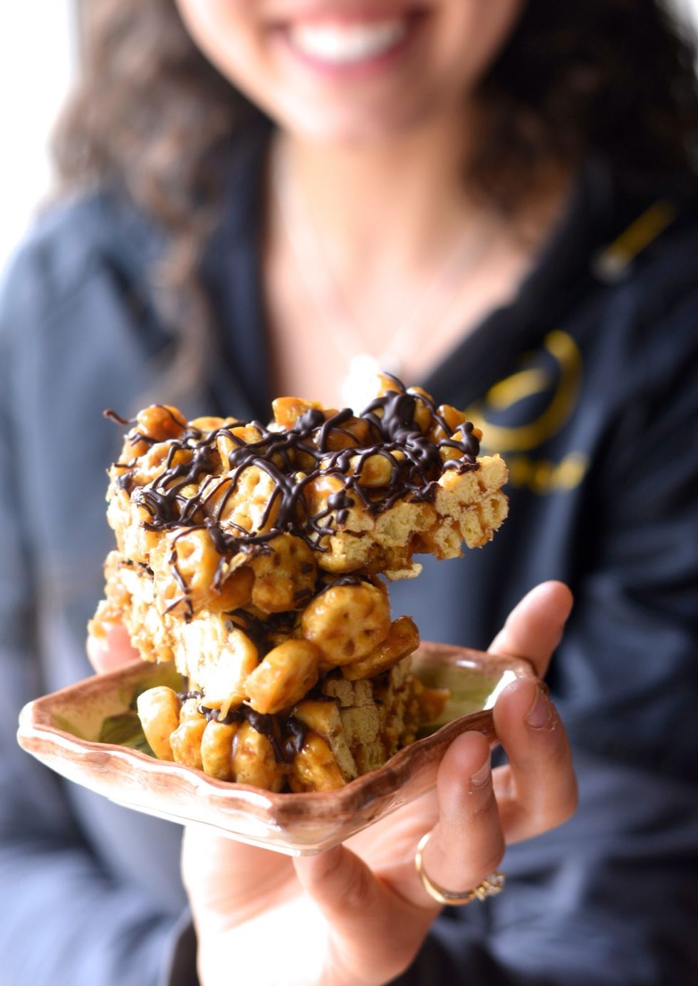 Original recipe- 307 calories Skinny version- 184 calories How awesome is that! :)