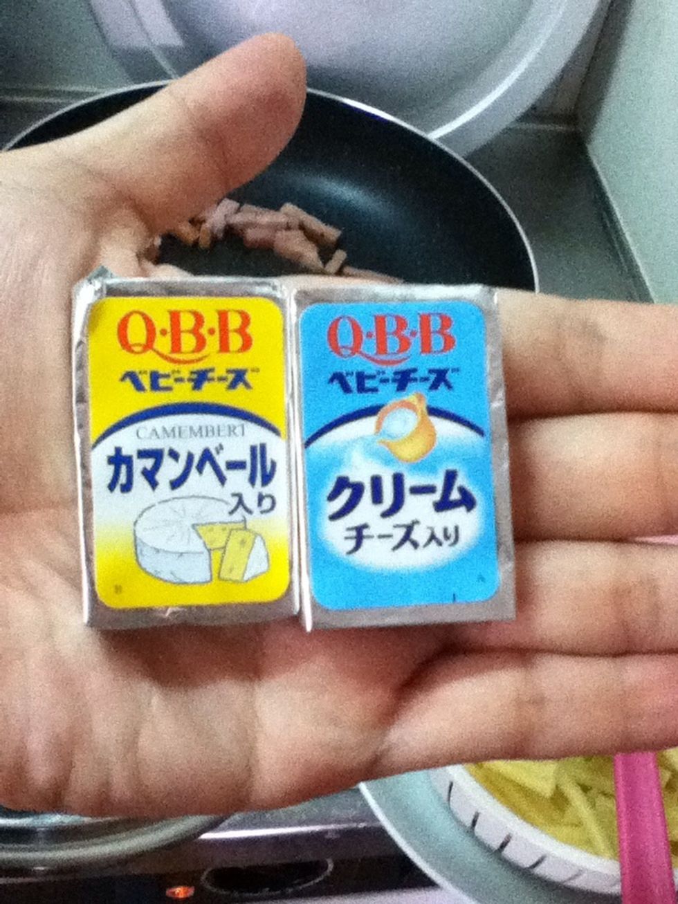 Original recipe says to use Parmesan cheese but since I didn't  have it, these are the cheese I used. Cream cheese blend and Brie blend cheese.