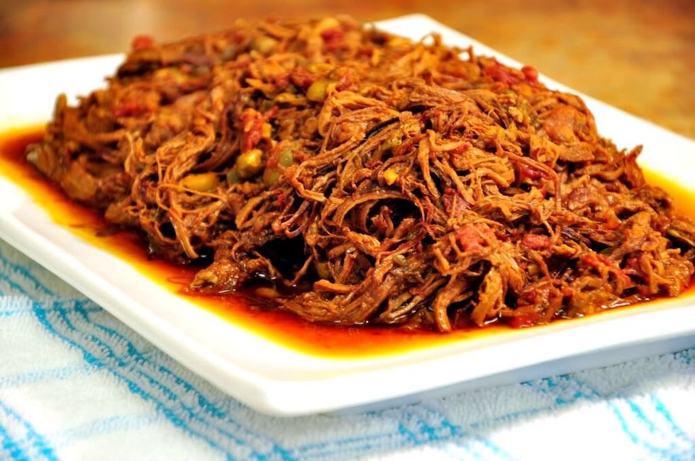 Otro plato principal es la ropa vieja. Muy riqu\u00edsima.